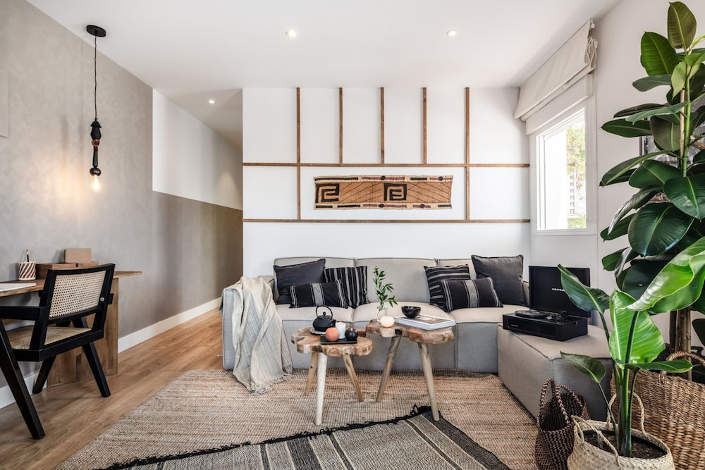 Budu - 2 Bedrooms and Terrace in Trafalgar