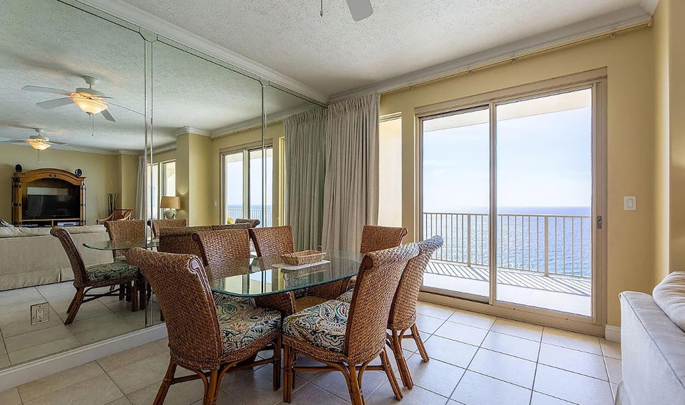 Gulf Crest 2105b