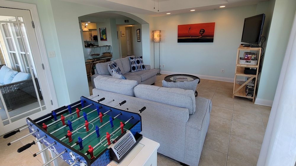 Pier Walk Unit C by Tybee Vacation Rentals