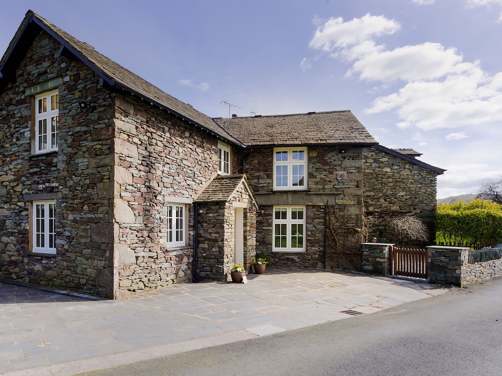 Tilly's Cottage