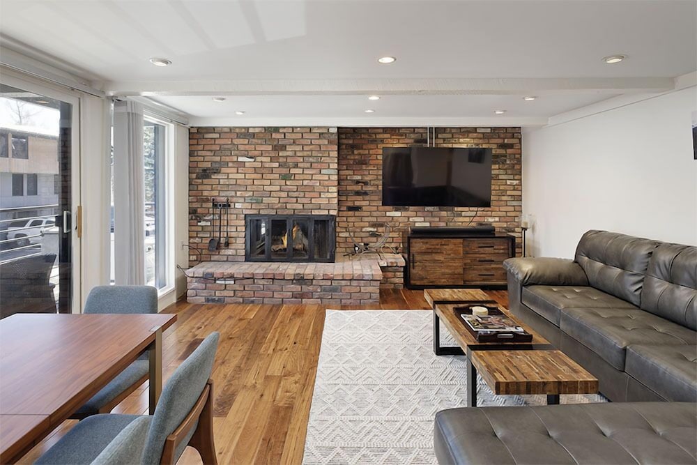 Chateau Eau Claire & Roaring Fork by Frias Properties