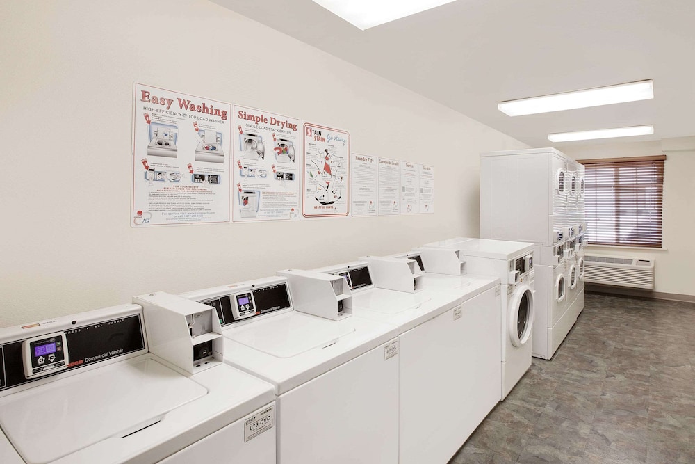 WoodSpring Suites Denton