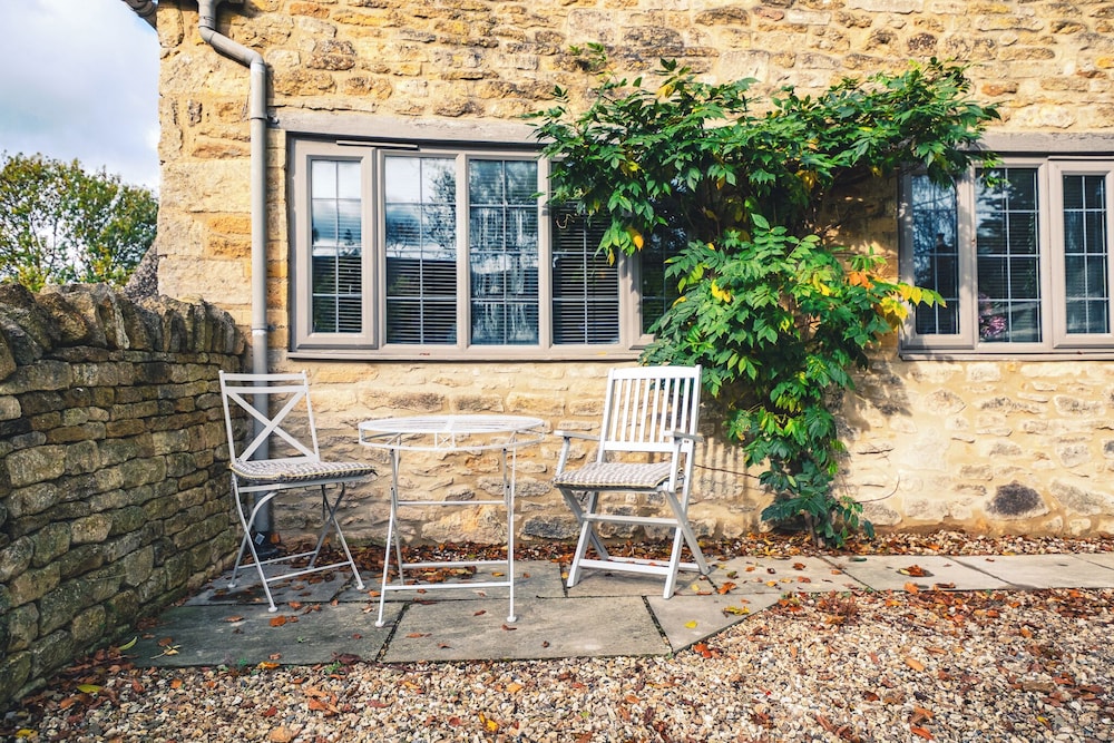 Beautiful Cottage in the Cotswolds