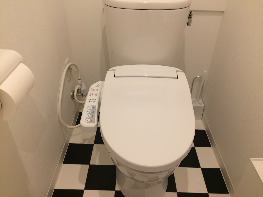 bnb+ Costelun Akiba - Hostel, Caters to Women