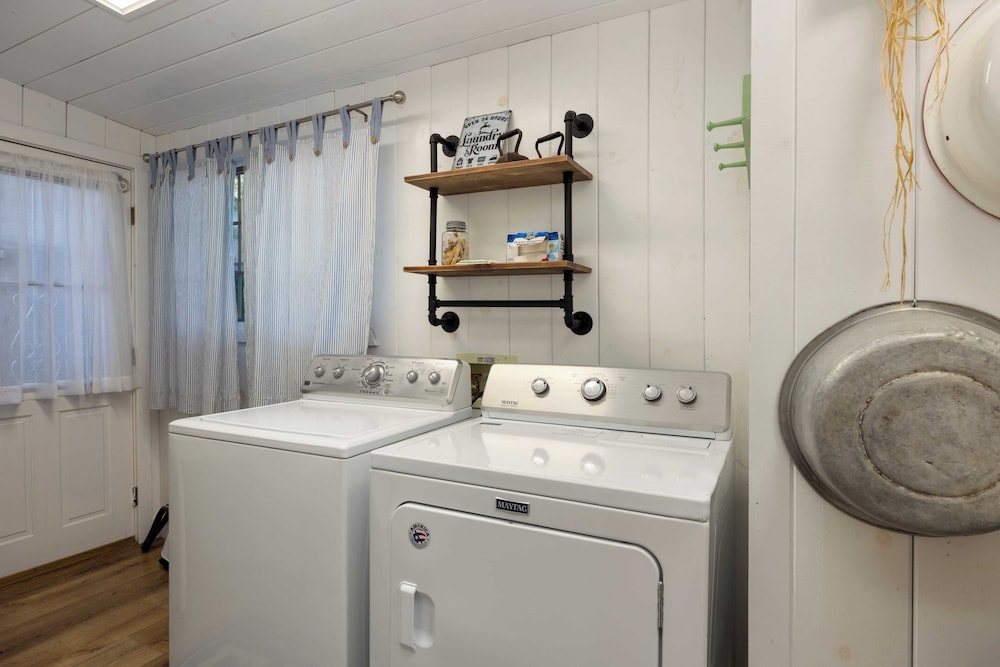 Coastal Gem Near Pismo Beach w/ Hot Tub, Firepit & Outdoor Dining Newport Oasis by Avantstay