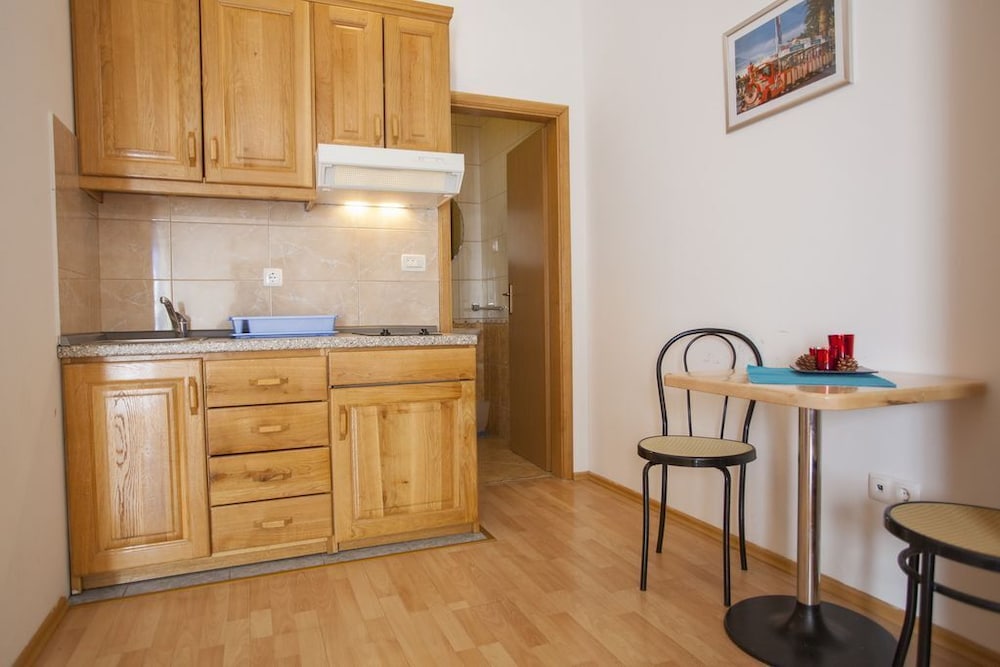 Lovely studio for 2 persons view 2