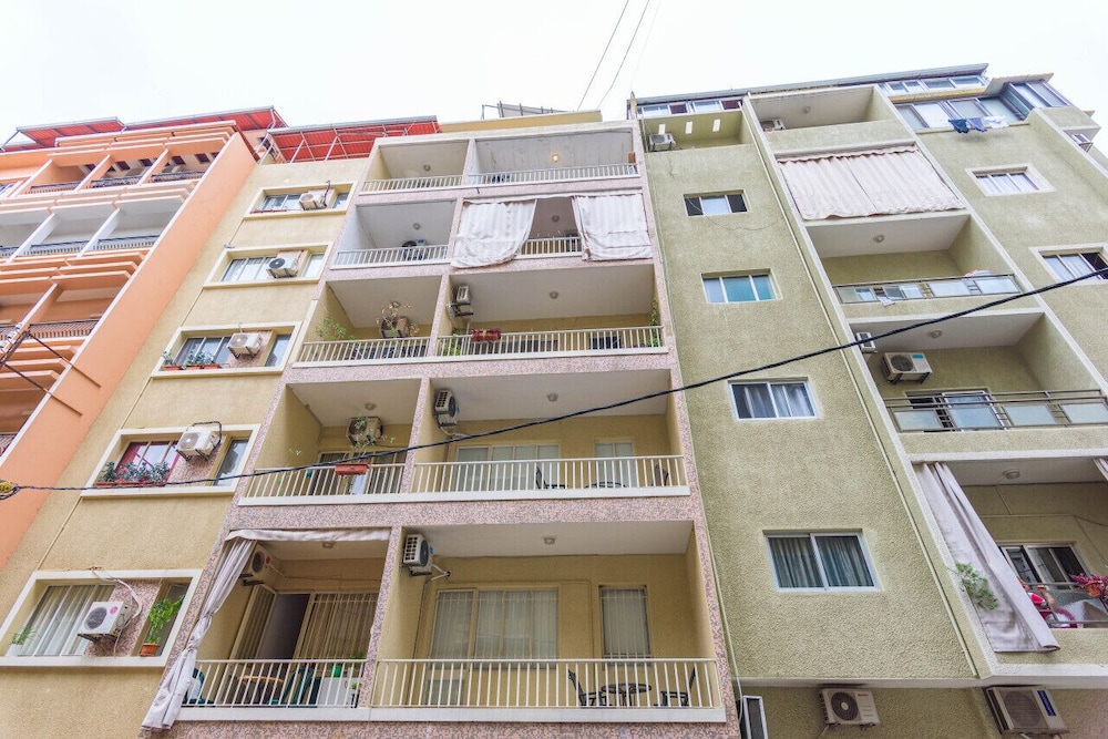 The Arch 2-BR Apartment in Mar Mkhayel