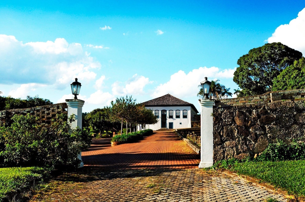 Hotel Historico Fazenda Dona Carolina