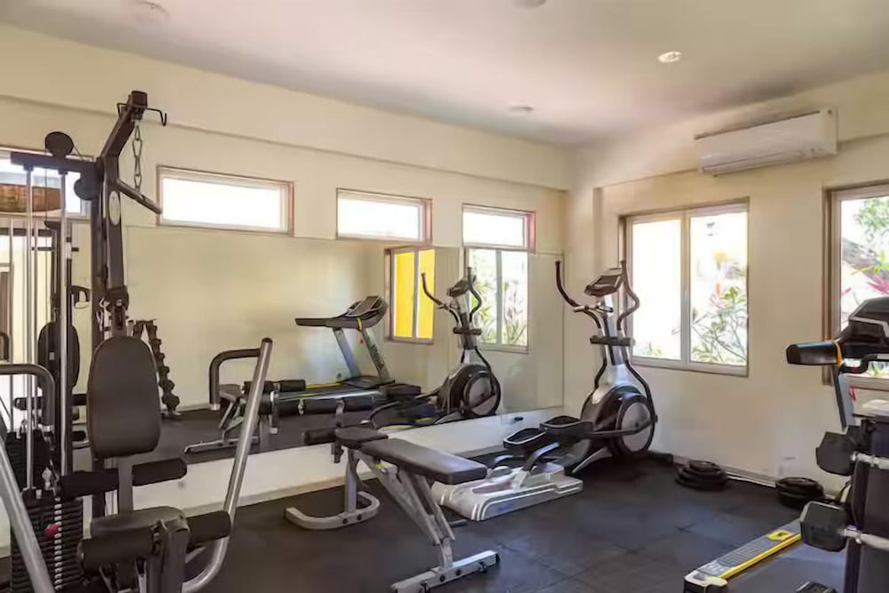 Charvi Reemz Grand Suites Anjuna Beach