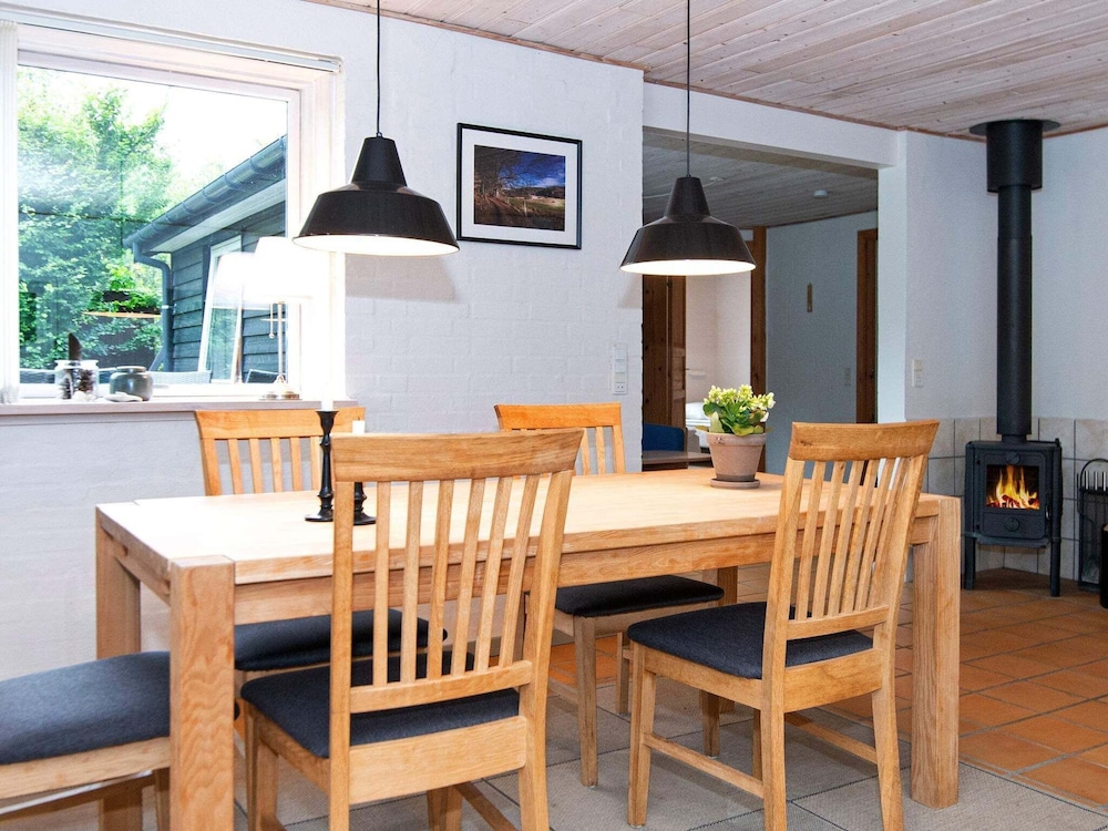6 Person Holiday Home in Glesborg view 4