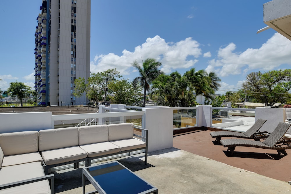 Private Heated Pool: Walk to Isla Verde Beach - Property Image 31