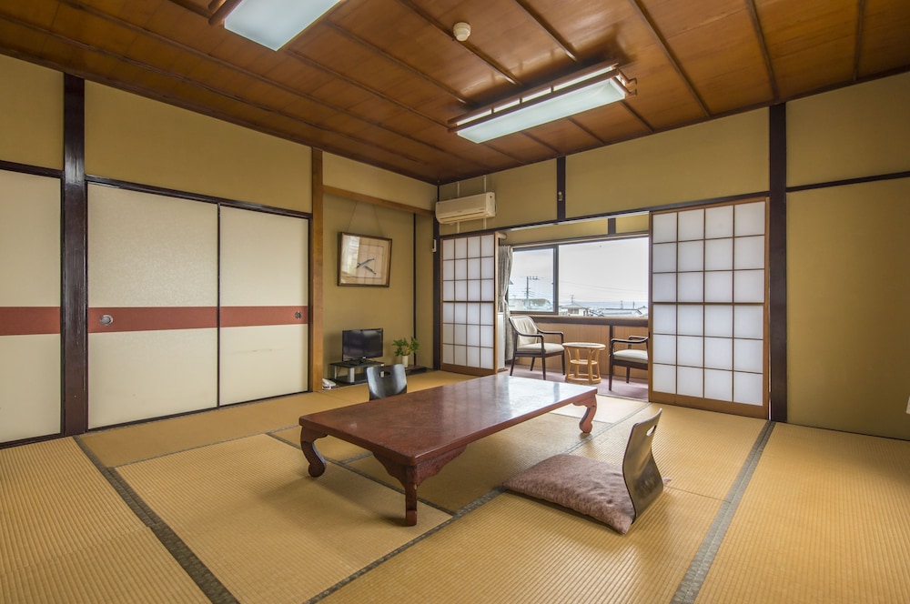 Gyotakuso Suzukiya