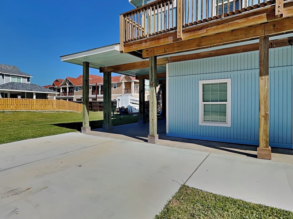 Coastal Hideaway by Silver Sands Vacation Rentals