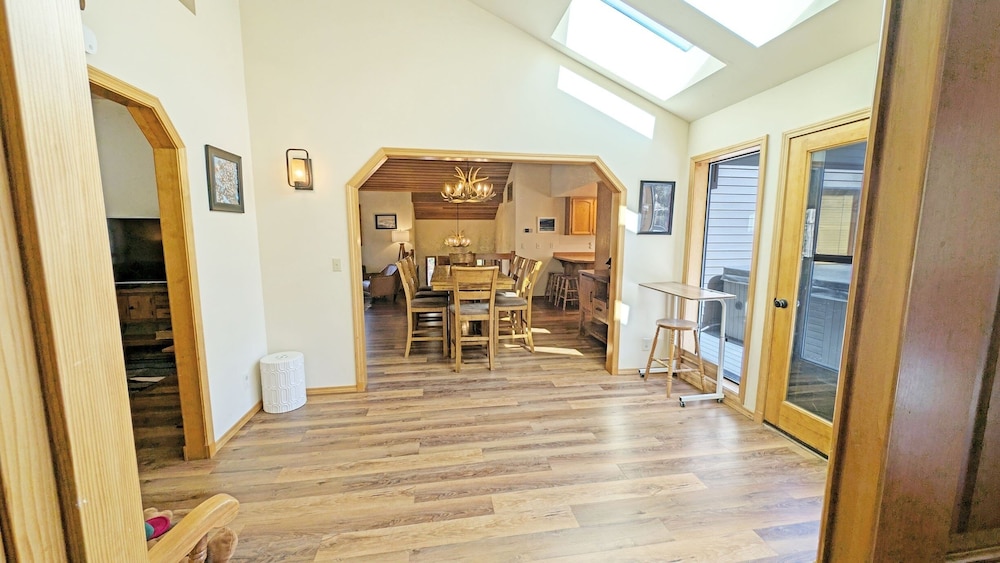 Alpine 4 4 Bedroom Home