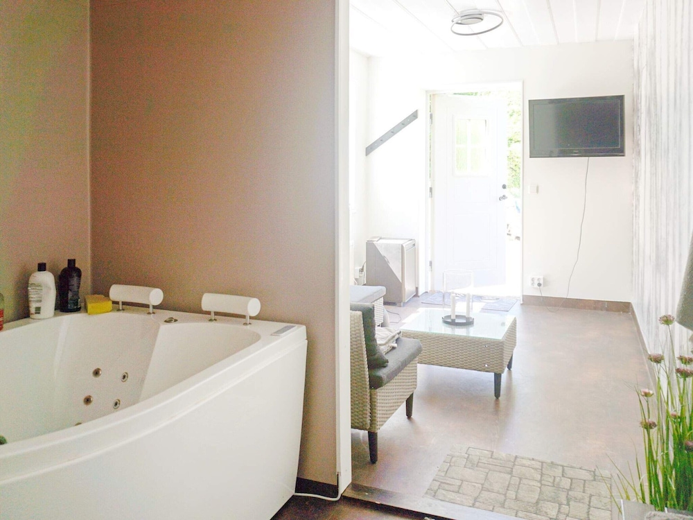 4 Person Holiday Home in Hallnas-by Traum view 4