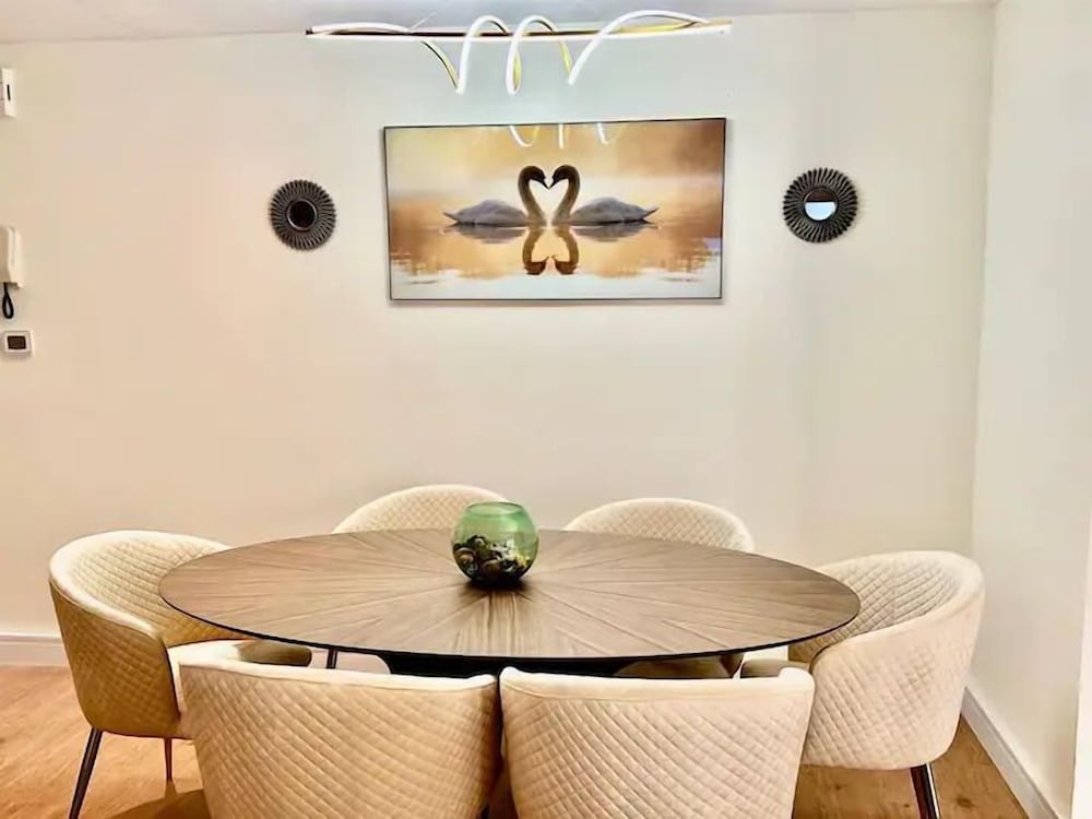 2BR Luxury Apartment Marina View