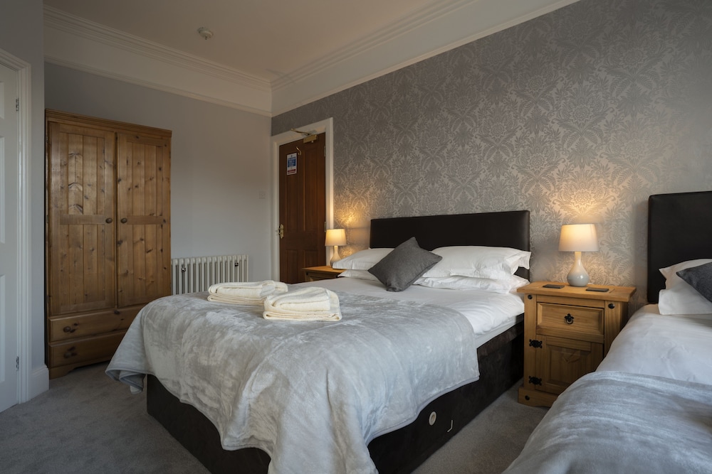Lyndale Guest House