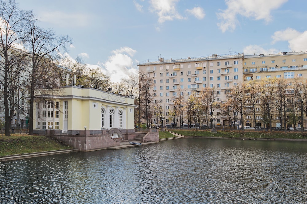 GM Apartment Patriarshiy