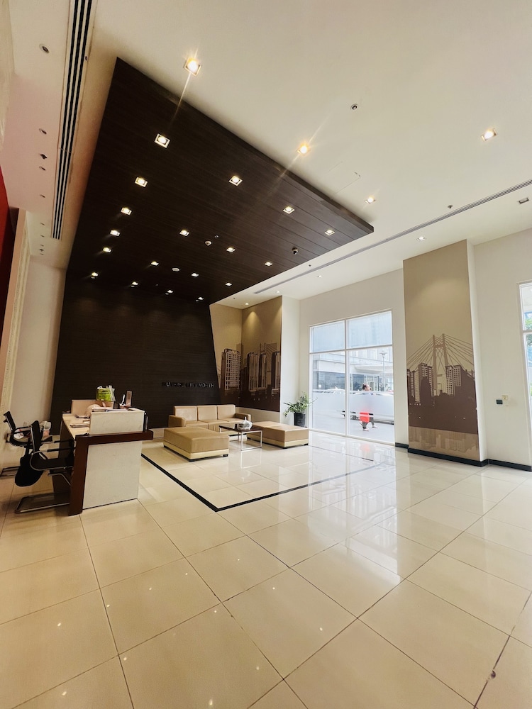 Sunrise City Apartment