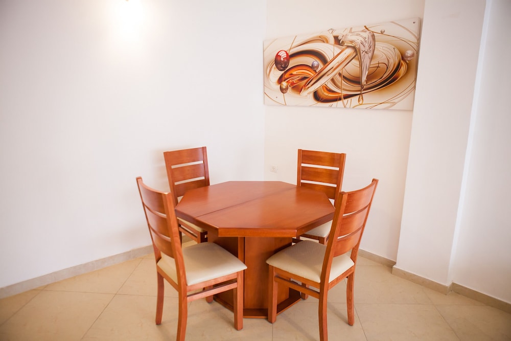 Bograshov TLV - Property Image 14