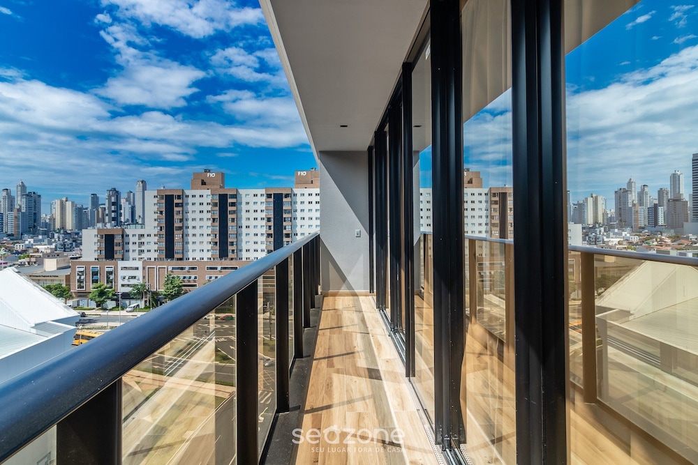 Building With Swimming Pool Next to Balneario Shopping in BC - TSO