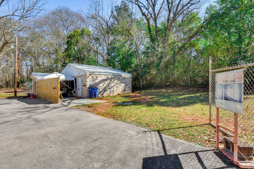 1 Mi to Dtwn & UGA Campus: Cozy Athens Getaway!