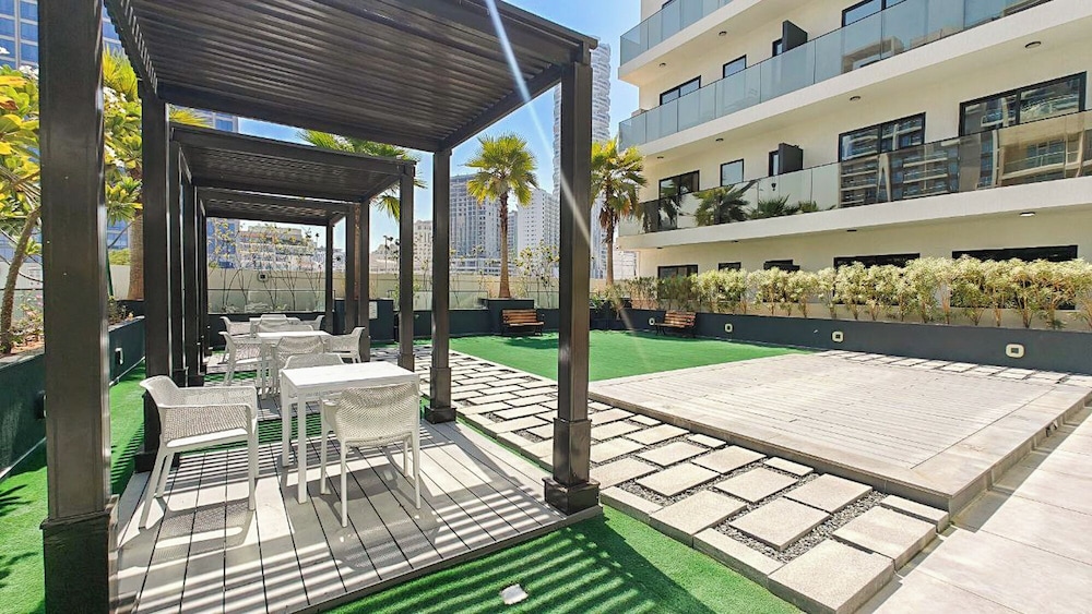 New Listing | Stylish Studio | Modern Comforts