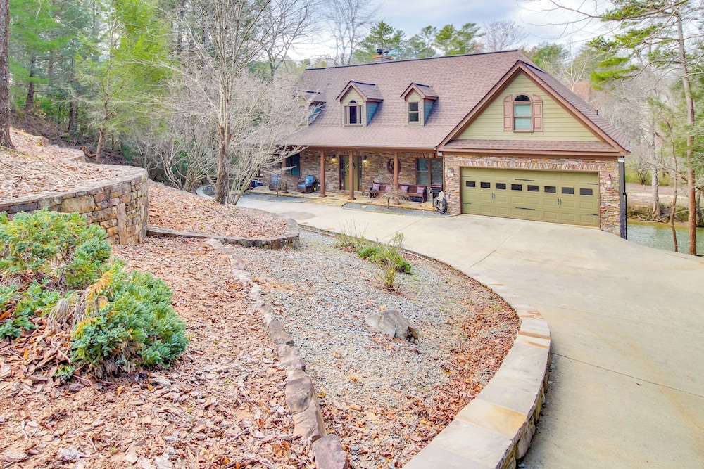 Game Room & Fire Pit: Riverfront Home in Ellijay!