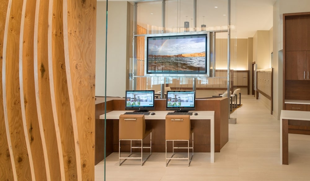meeting & event spaces
