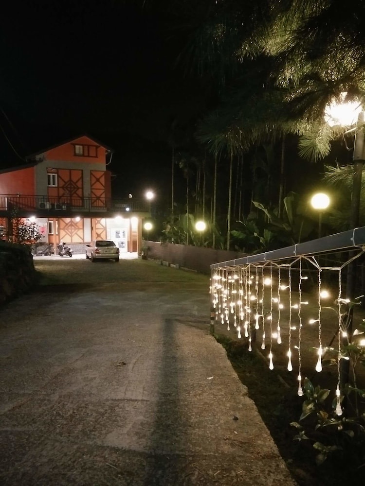 Clover Guesthouse