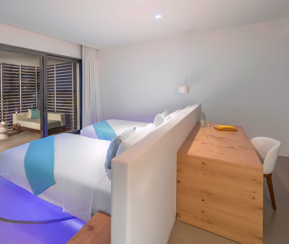 Nikki Beach Resort & Spa Dubai
