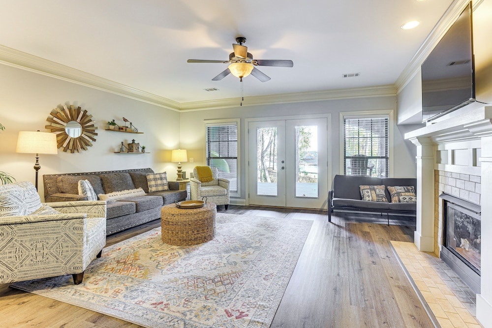 Private Patio, Decks: Waterfront Eatonton Townhome