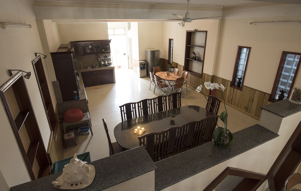 Three Palms Homestay