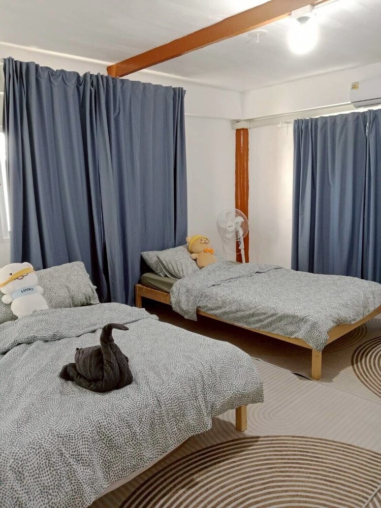 Aran Hostel & Cafe Nakorn Sawan