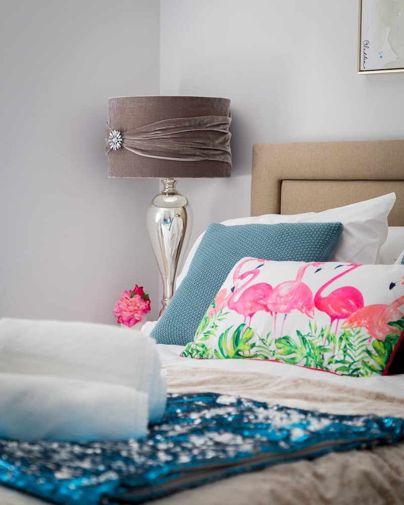 Cromwell Road 2-bed 2-bath Brand new Flat