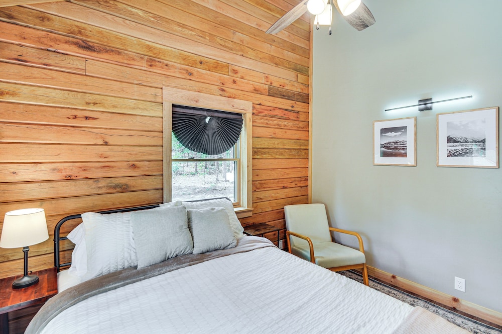 Colorado Mountain Cabin Near 14ers + Peak Views