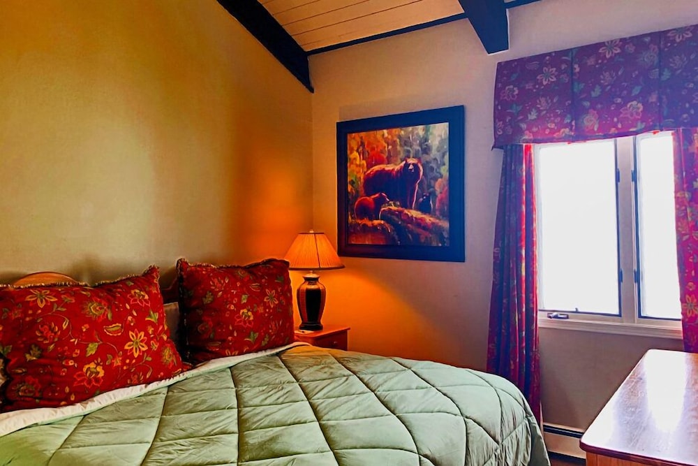 Snowmass Mountain by Snowmass Vacations