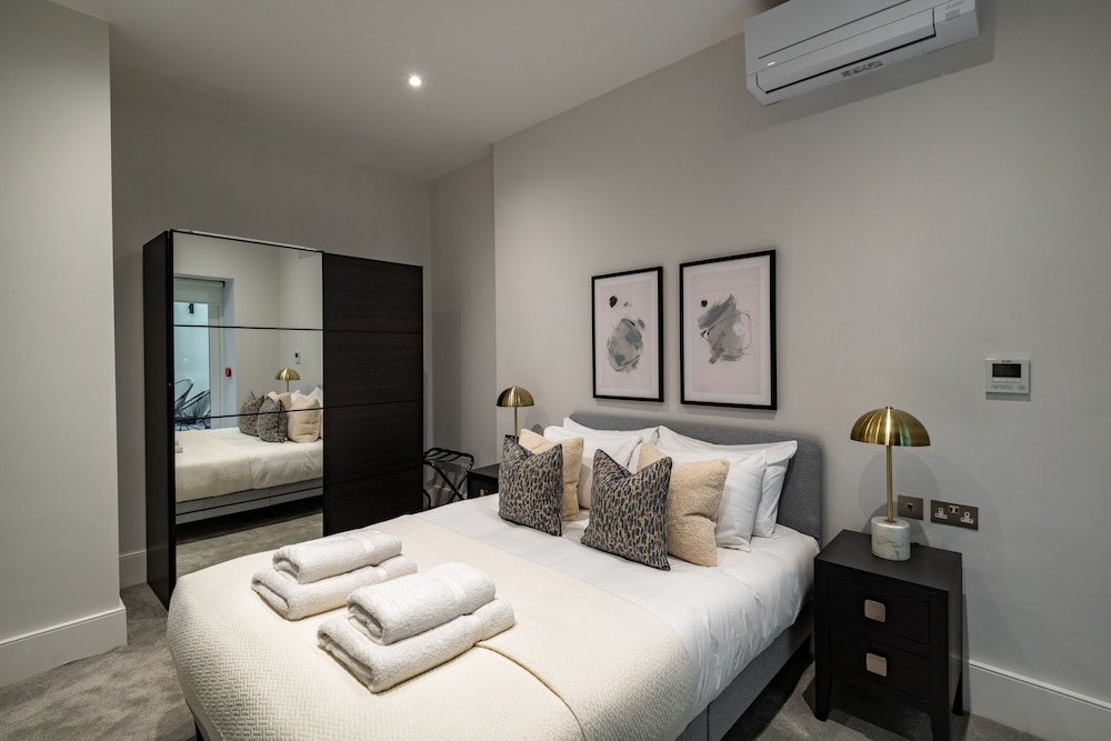 South Kensington Apartments