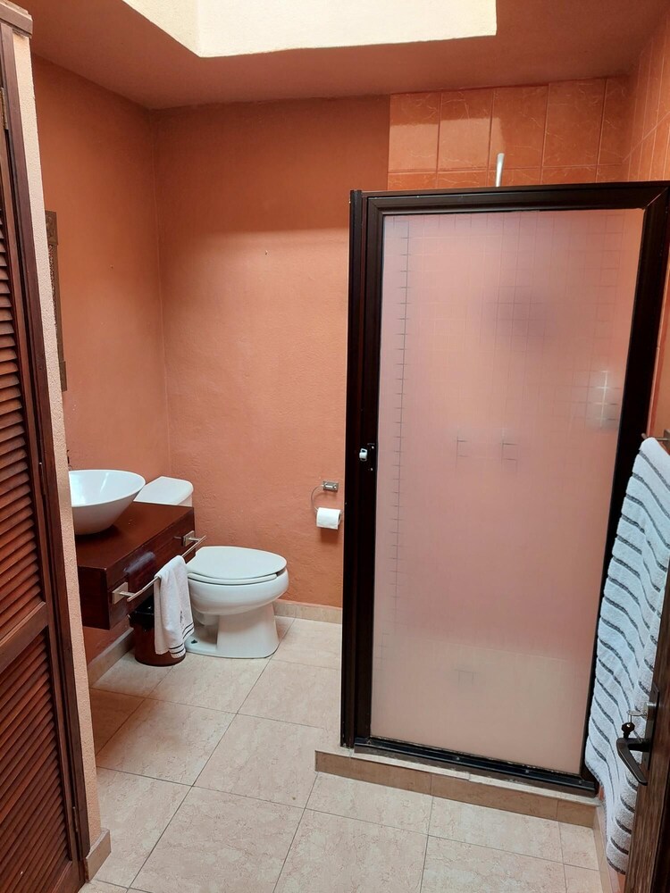Centro 4bedroom Home on Stirling Dickinson view 3