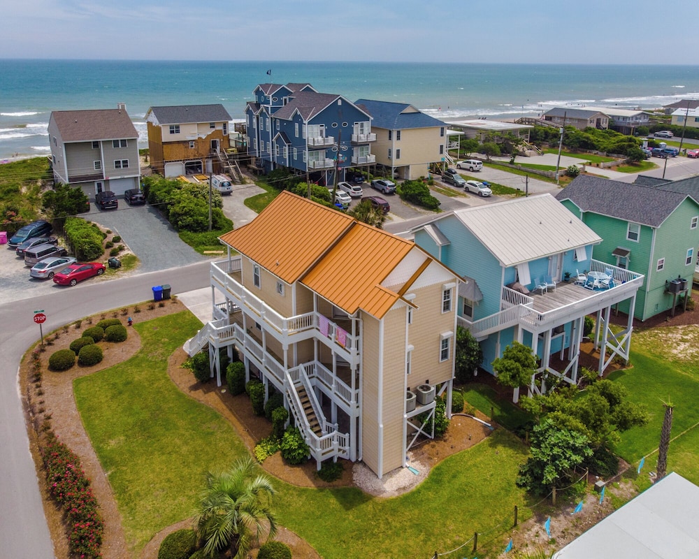 Beach, Please by Topsail Realty