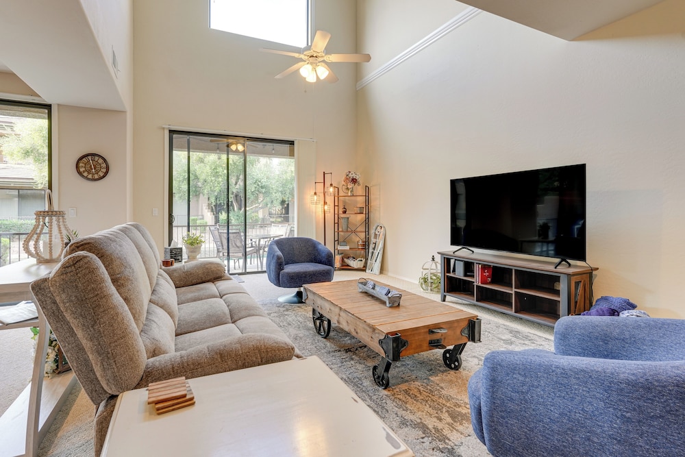 1 Mi to Golf: Lake-view Condo w/ Pool in Chandler!