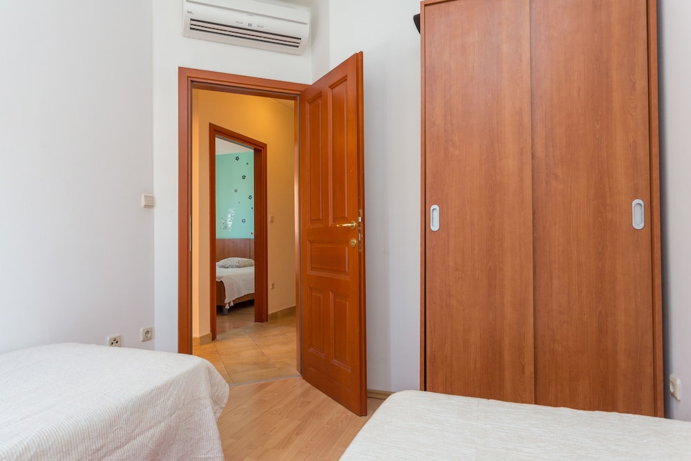 Burum Apartments