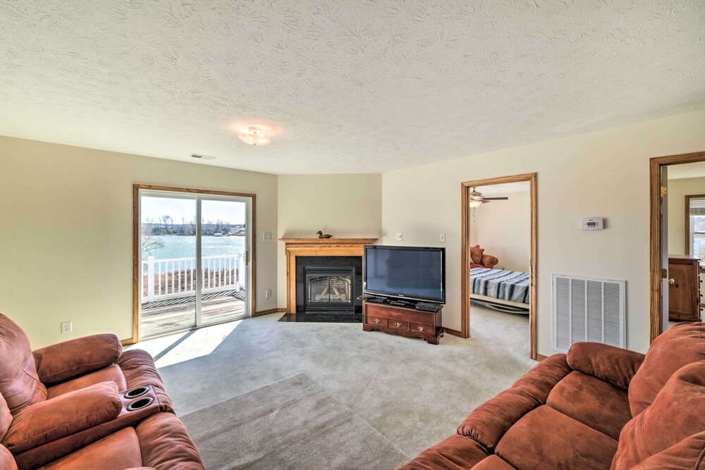 Waterfront Montross Home w/ Private Boat Slip! view 4