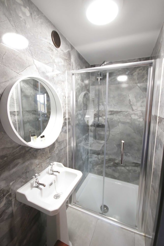 Georgias Gate Studio Cottage - Sleeps 4 & Pets Ok