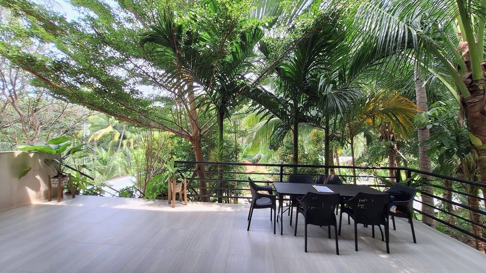Balcon - Exclusive Private Villa in Camotes Island, Cebu, Philippines