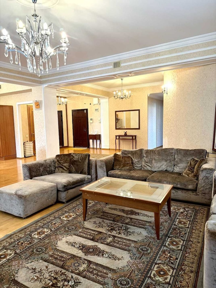 Layla Apartment
