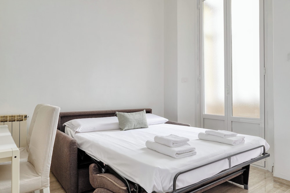 Chic flat with easy city centre access