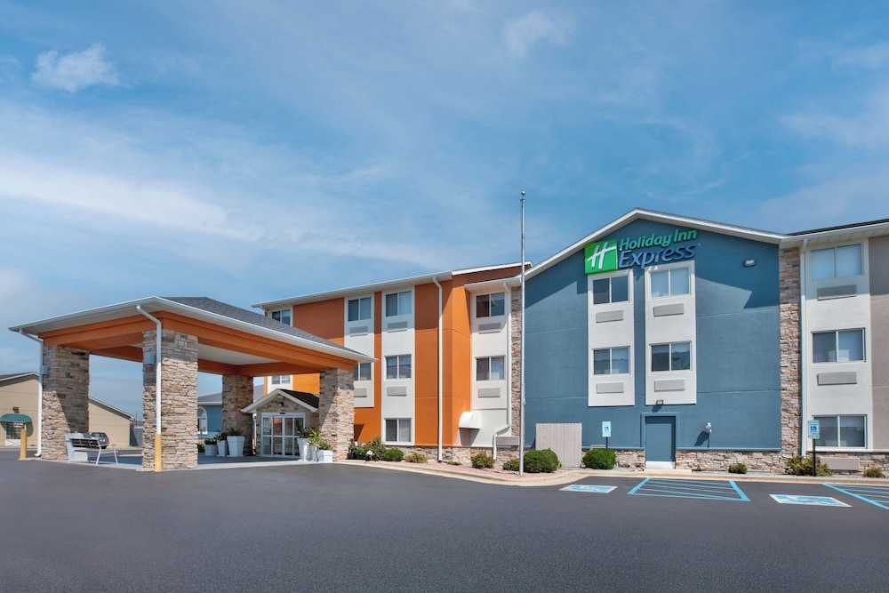 Holiday Inn Express Tuscola, an IHG Hotel - Property Image 4