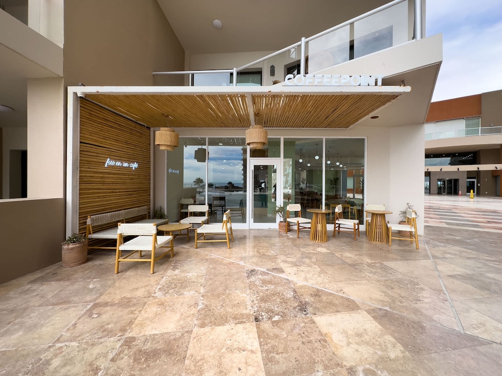 3BR Gem at Sandy Beach Area