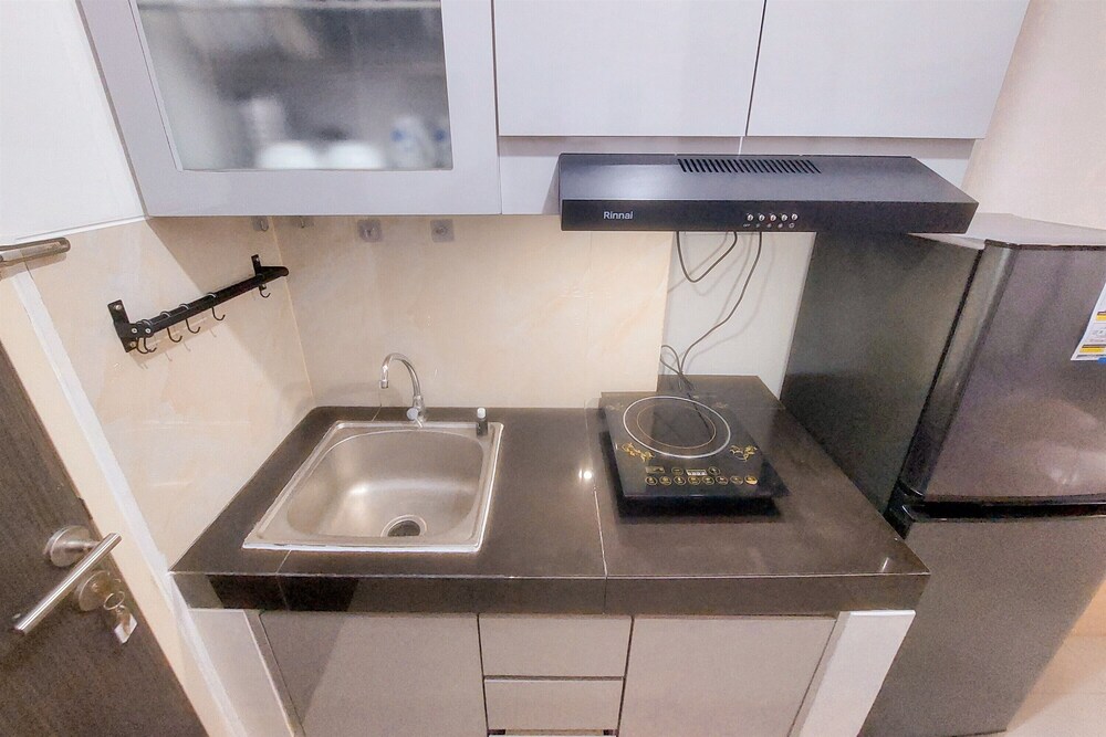 Fully Furnished Studio With Mezzanine Bed At Serpong Garden Apartment